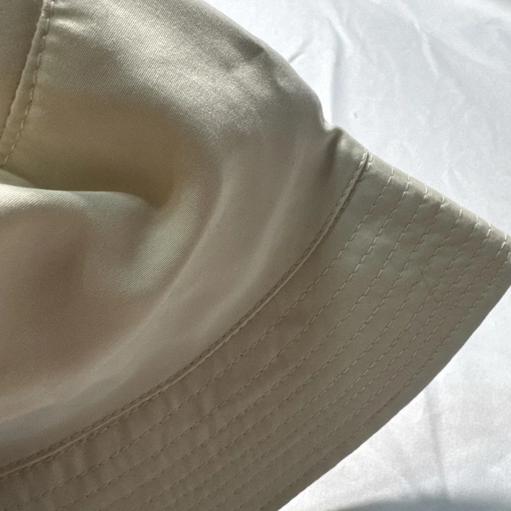 Walt Disney Parks 2023 Wish Movie Valentino & Star Bucket Hat  NWT ONE SIZE